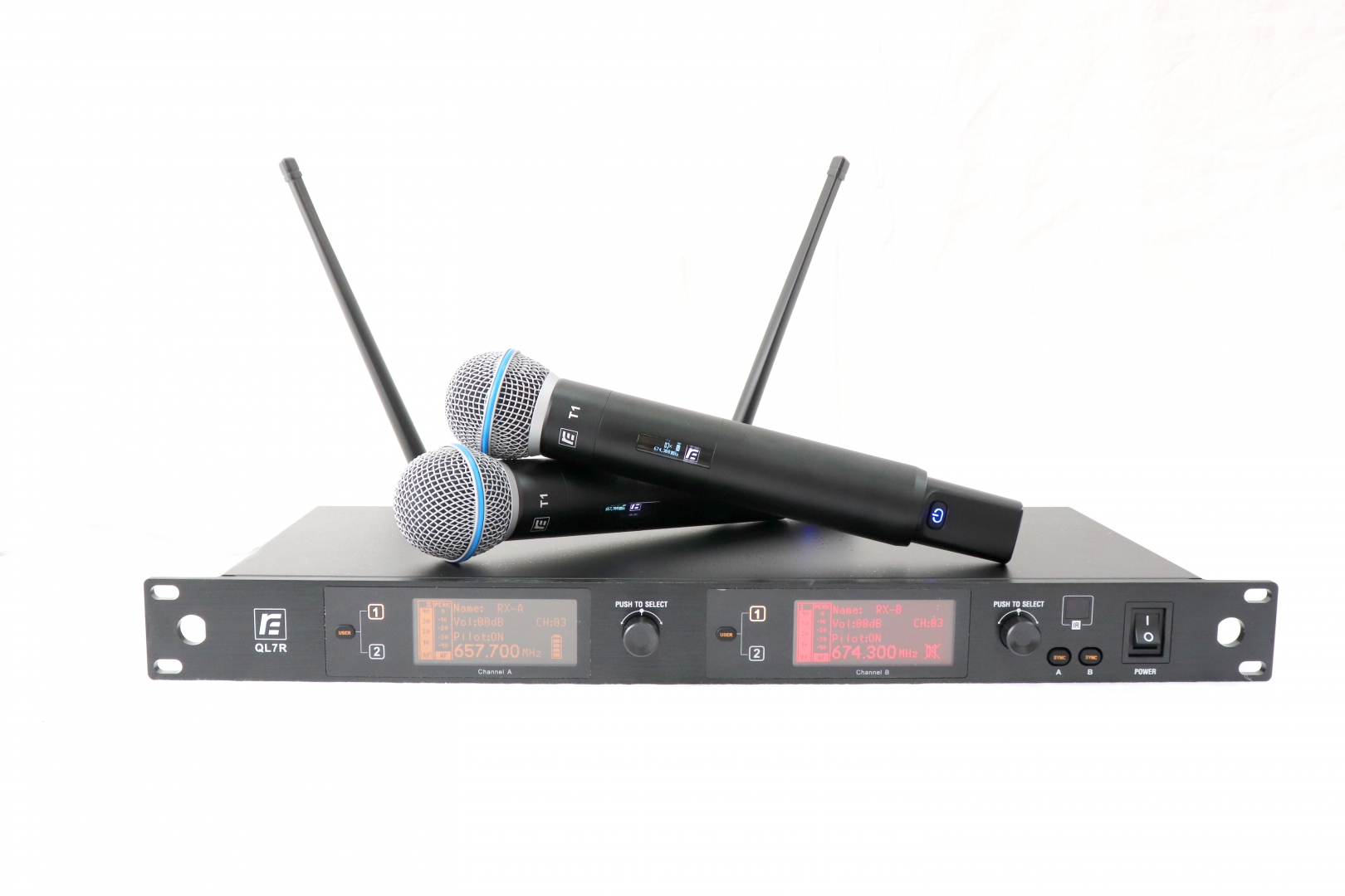 RFIntell QL7R/T1-A 651,800-683,400 МГц 2-канальная радиосистема с 2-мя ручными микрофонами в Могоче